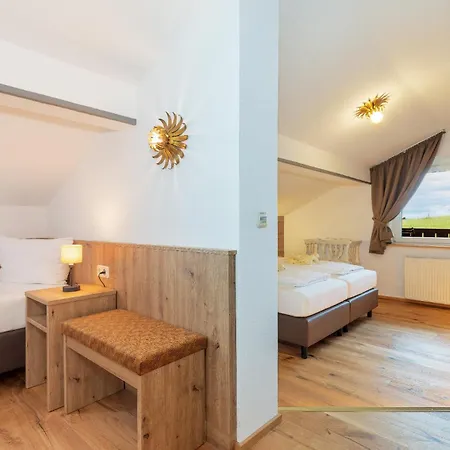 Appartement Auszeit Mit Wellnessnutzung *